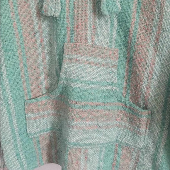 Ponchó - Picture 2 of 3